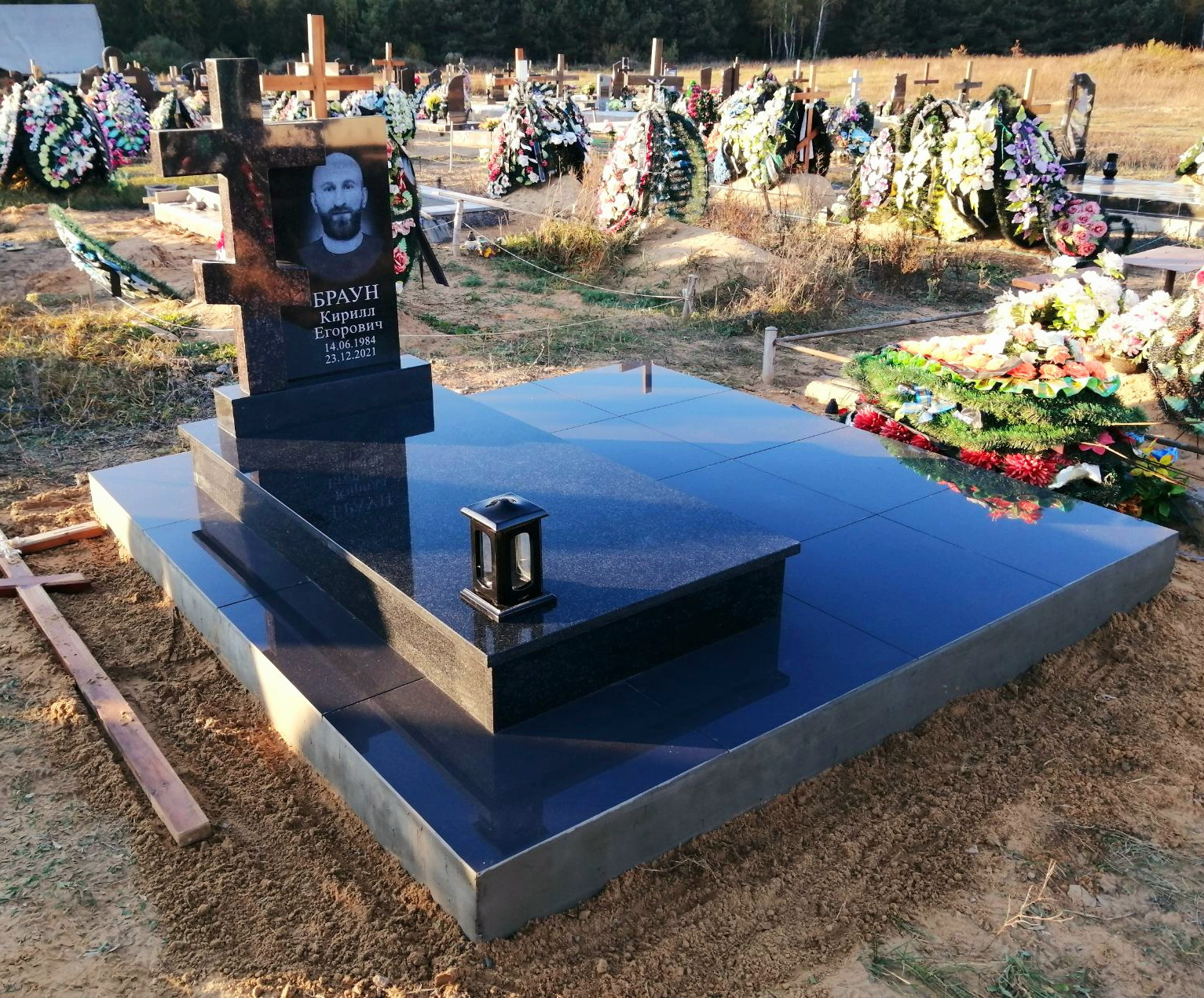 Одиночный памятник 